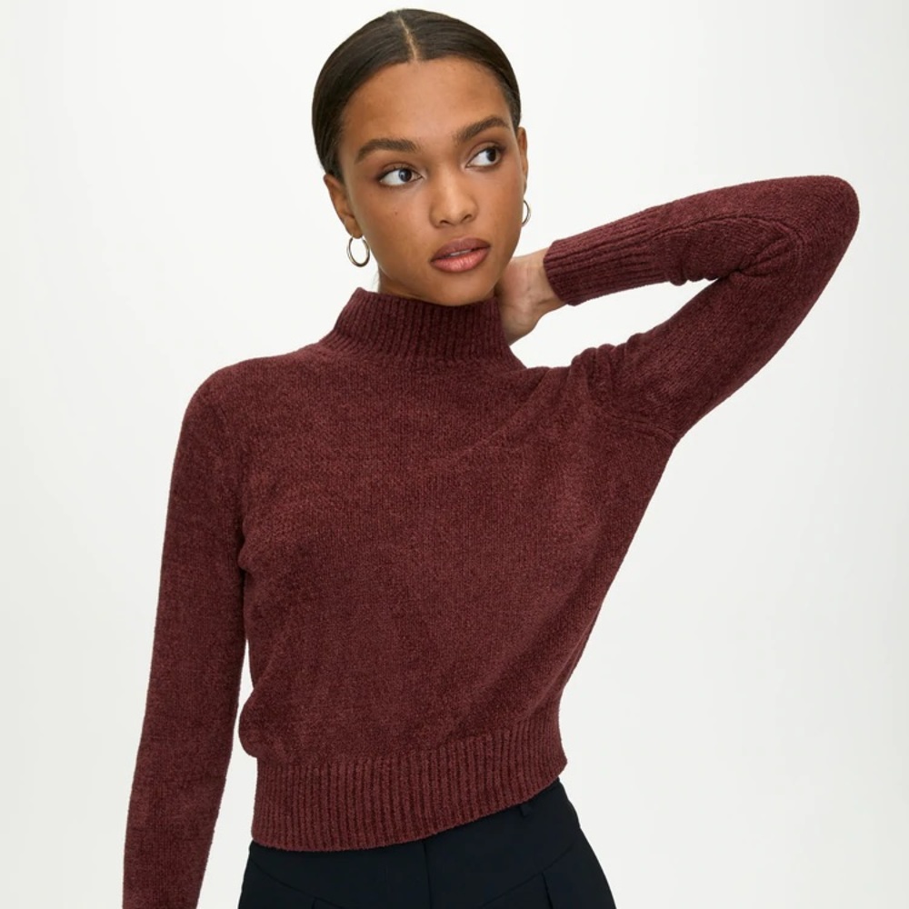 Aritzia Wilfred corteta sweater